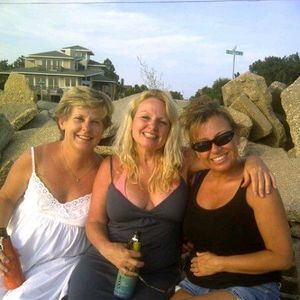 Meet your Posher, Bobbie